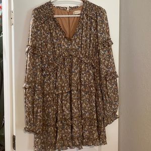 Midi long sleeved dress